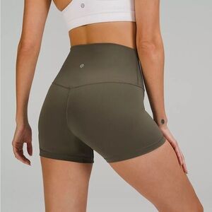 ✨Lululemon✨ Align 4 inch Shorts